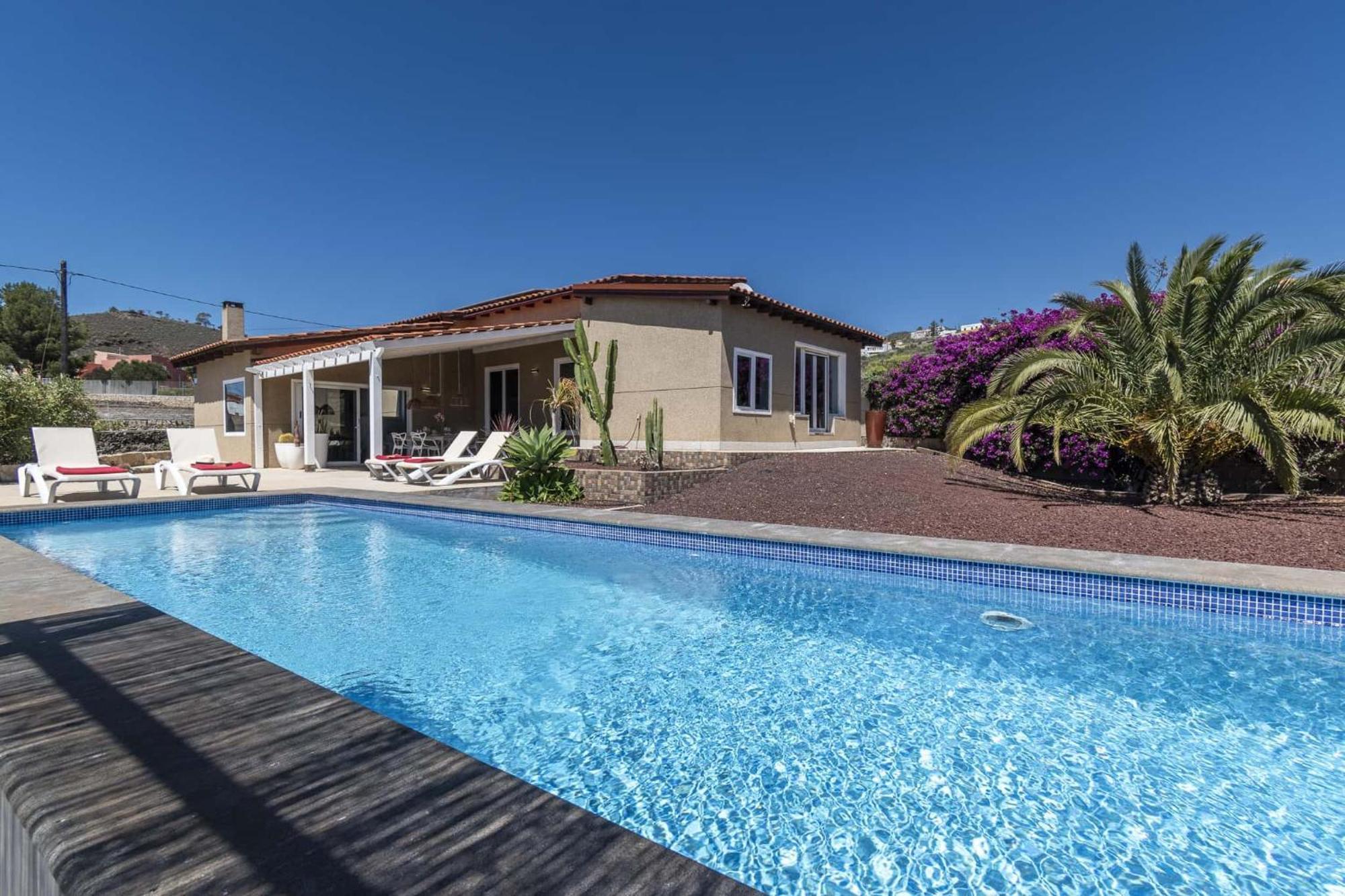 Holiday home Casa Palmeras
